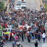 Как иммиграция влияет на рынок труда в США - позитивные и негативные факторы