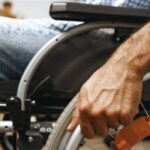 Государственная поддержка: как работает система пособий по инвалидности в США