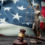 Как федеральные законы США в сфере уголовного права влияют на жителей и иммигрантов?