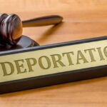 Отметка о депортации из США: причины, последствия и возможности обжалования