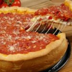 Американские пиццерии: чем отличаются от итальянских и где попробовать лучшую пиццу?