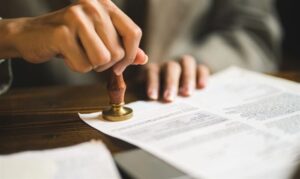 Подача на продление политического убежища в США