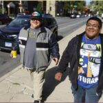 как Чикаго противостоит иммиграционному рейду Midway Blitz с помощью свистка