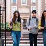 число новых иностранных студентов в США рухнуло