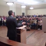 Что такое Town Hall Meeting