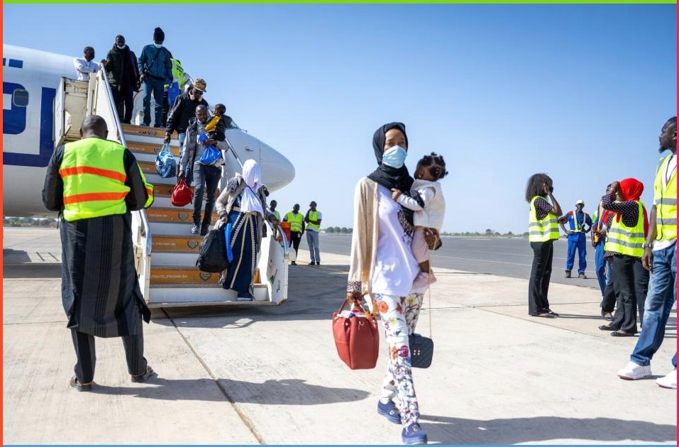 США увеличили выплаты до $3000 за добровольный выезд мигрантов