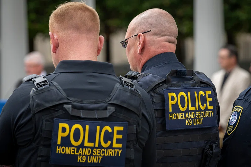 как DHS ускоряет борьбу с нелегальной миграцией в начале 2026 года