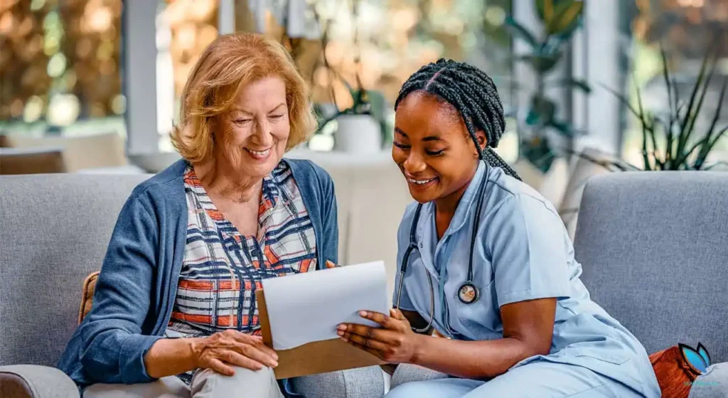 Чем отличается Senior Housing от Assisted Living