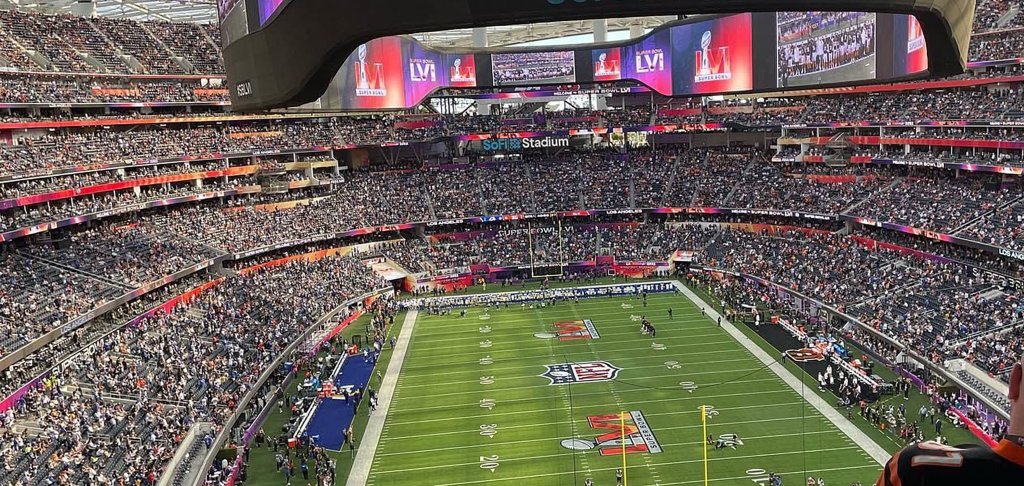 Супербоул LX-2026